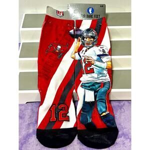 For Bare Feet Tom Brady Tampa Bay Buccaneers Signing Bonus Crew Socks men’s Lg